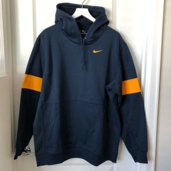 Nike Other - SOLD Nike Therma Men’s Hoodie Size XL
